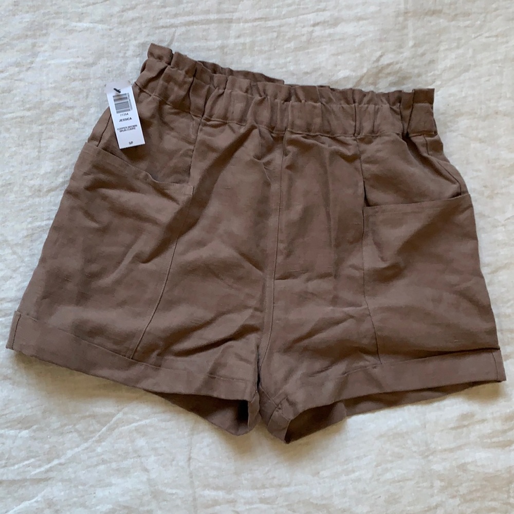 🖤 Aritzia Jessica linen shorts paper bag waist